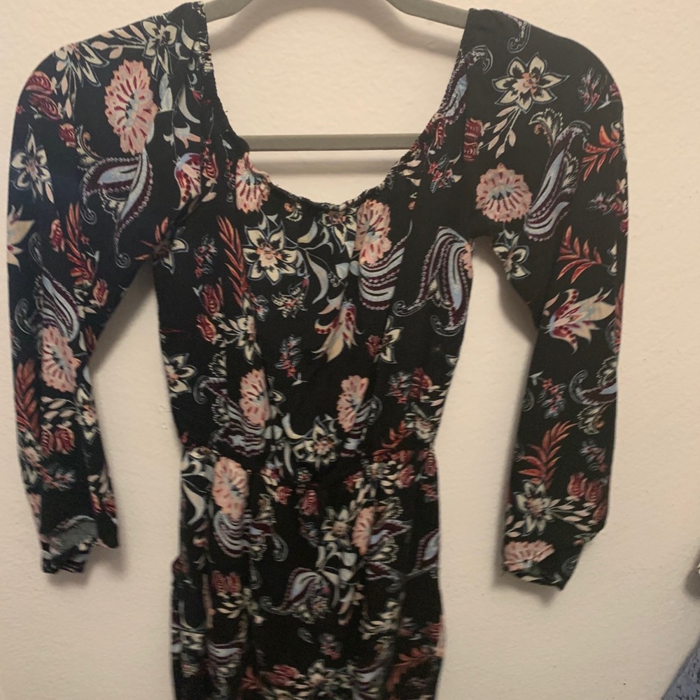 Romper - Picture 2 of 2